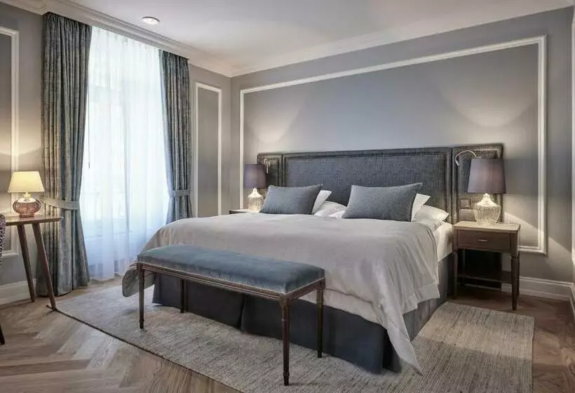 スーペリアージュニアスイート, Victoria Jungfrau Grand Hotel & Spa