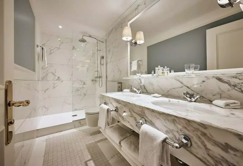 スーペリアージュニアスイート, Victoria Jungfrau Grand Hotel & Spa