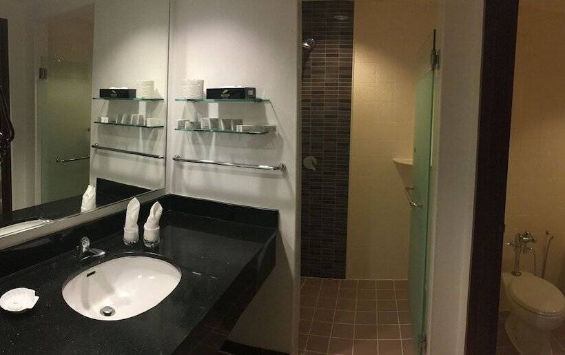 חדר דלוקס נוף לים, Bayview Beach Resort