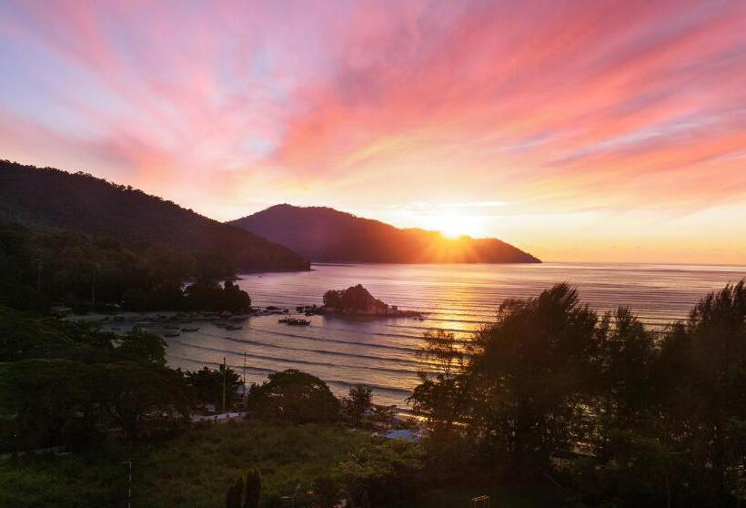 מיטת קינג בסוויטה, Bayview Beach Resort