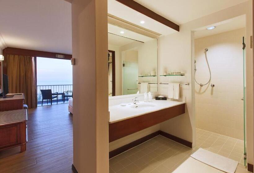 סוויטה אקזקיוטיב, Bayview Beach Resort