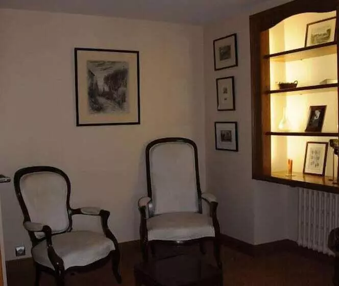 スタンダードルーム, Auberge Bretonne
