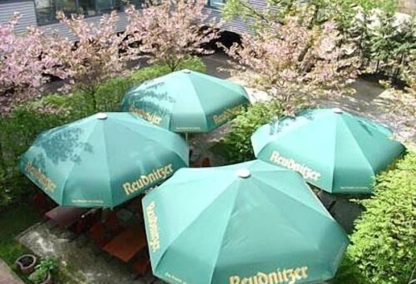 غرفة قياسية ثلاثية, Galerie Hotel Leipziger Hof