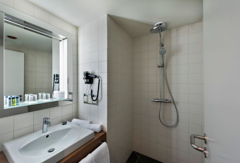 اتاق استاندارد, Holiday Inn Berlin City West, An Ihg