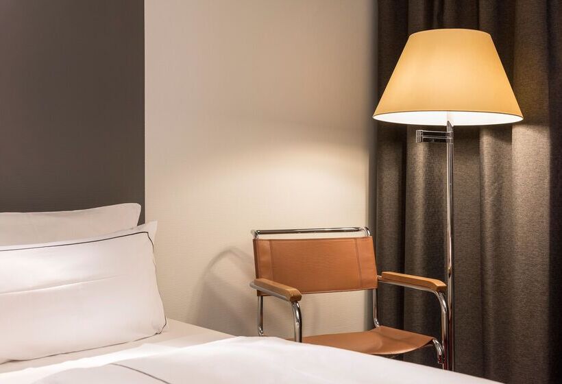 اتاق استاندارد, Holiday Inn Berlin City West, An Ihg