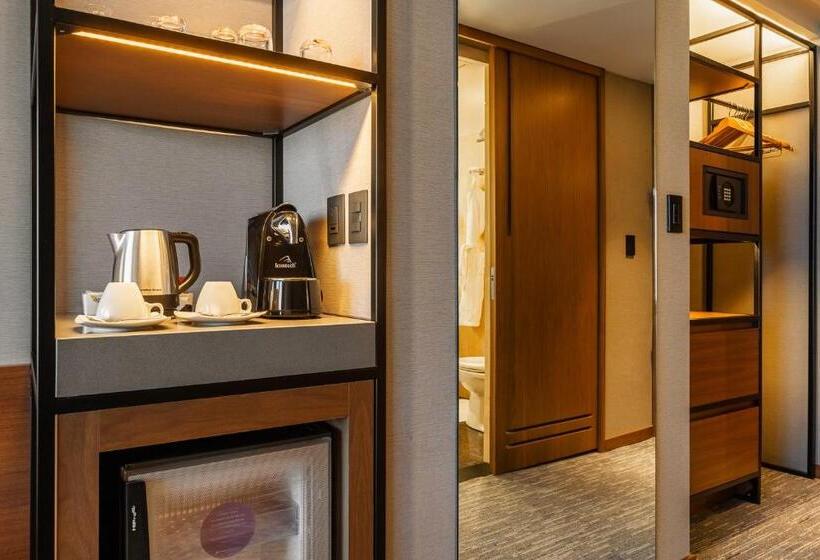 חדר קלאב עם מיטת קינג, Hyatt Regency Mexico City