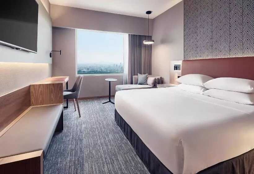 Club Room King Bed, Hyatt Regency Mexico City