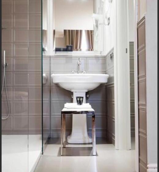 Superior Room, Lombardia