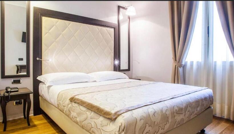 Economy Room, Lombardia
