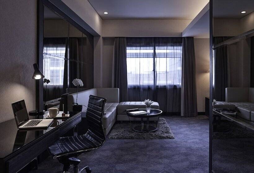 Delüks Oda, Pullman Jakarta Indonesia