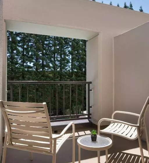 اتاق استاندارد با تخت بزرگ, San Ramon Marriott