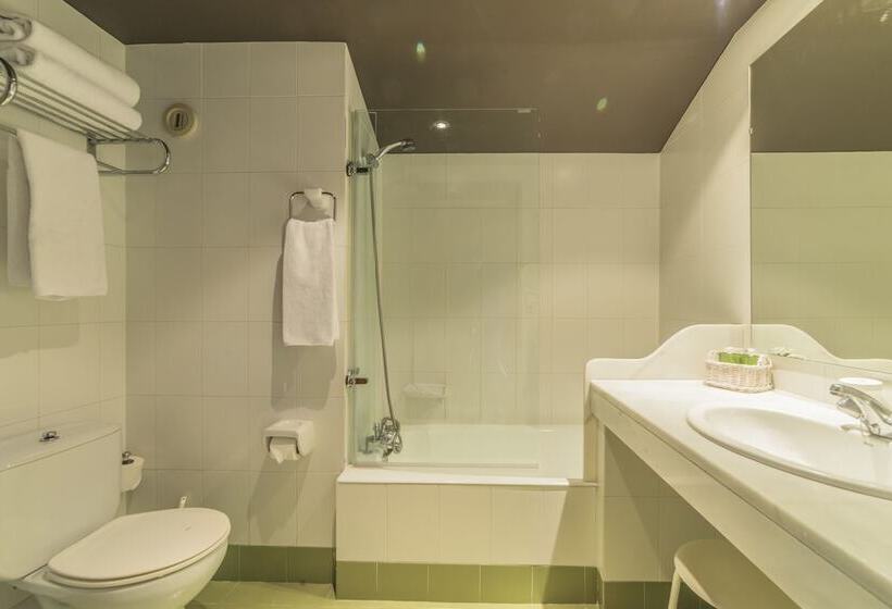 اتاق استاندارد چهار تخته, Sport