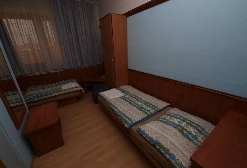 Номер Стандарт Индивидуальный, Holiday Hotel Macocha