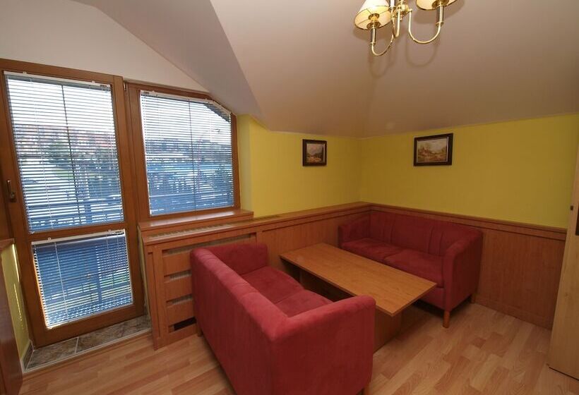 סוויטת ג'וניור, Holiday Hotel Macocha