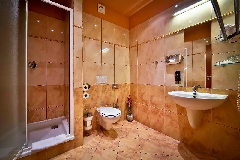 Cameră Standard, Atlantic