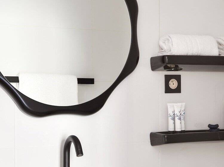 اتاق استاندارد یک نفره, Bienvenue