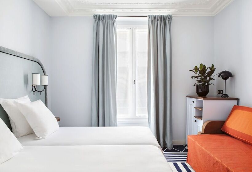 اتاق استاندارد سه نفره, Bienvenue