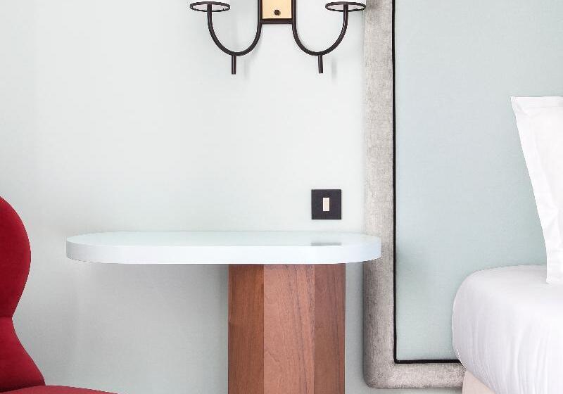 اتاق استاندارد, Bienvenue