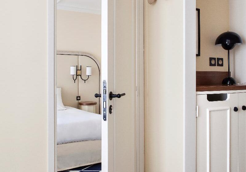 اتاق استاندارد چهار تخته, Bienvenue