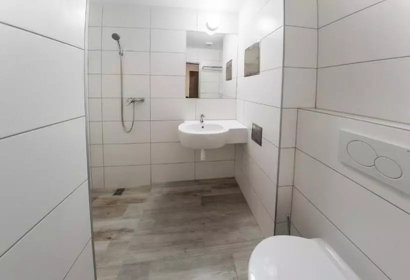 اتاق استاندارد, City Hotel B&b