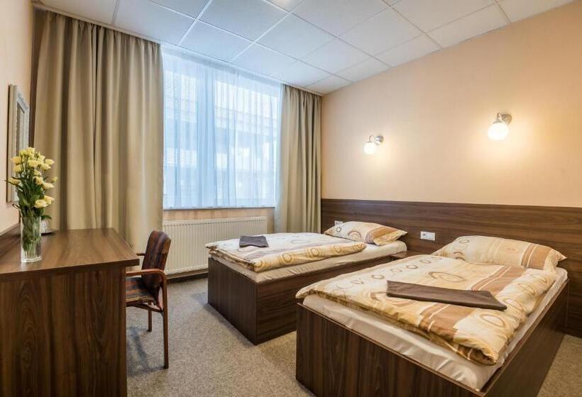 اتاق استاندارد, City Hotel B&b