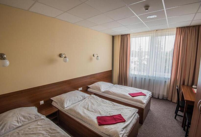 اتاق استاندارد سه نفره, City Hotel B&b