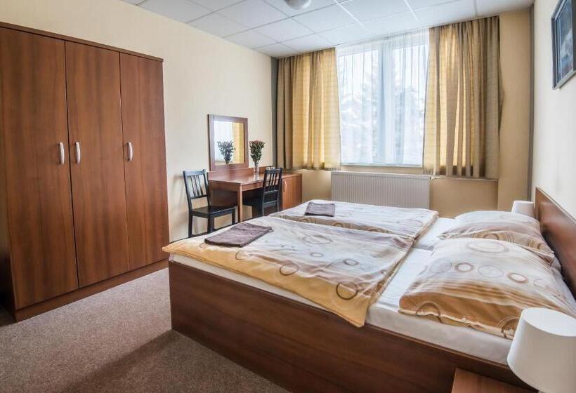 اتاق استاندارد, City Hotel B&b