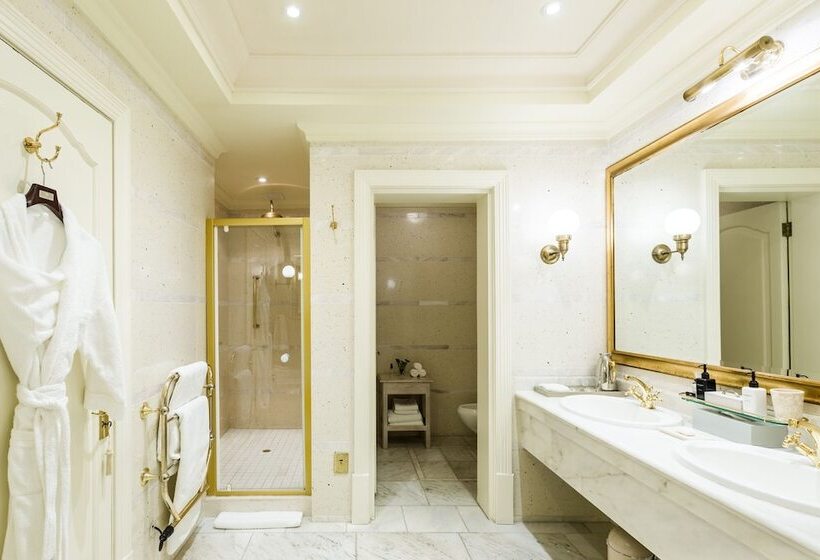 جناح, Ellerman House