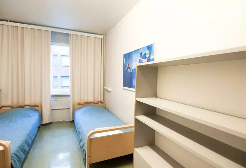 浴室共有のエコノミールーム, Eurohostel
