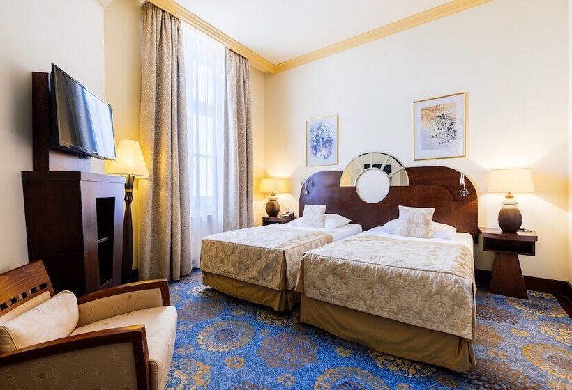 高级大房间, Grandhotel Zvon