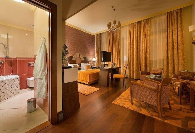 주니어 스위트, Grandhotel Zvon