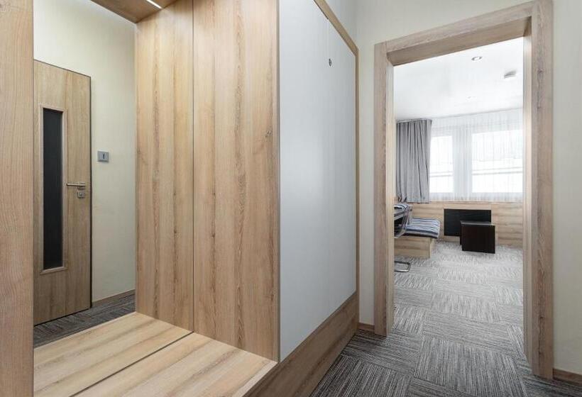 Номер Economy Индивидуальный, Koruna