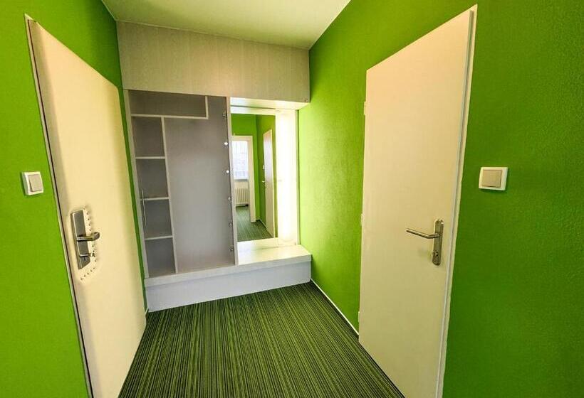 Люкс с Балконом, Koruna