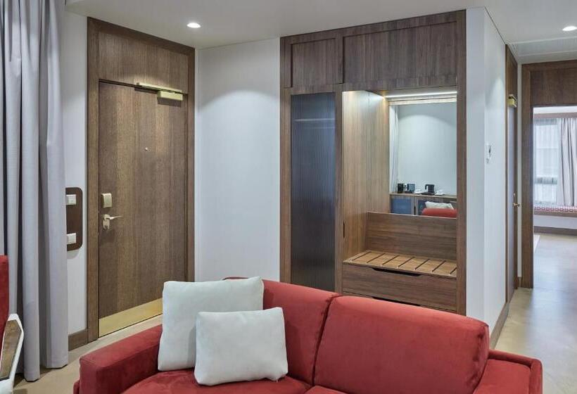 سوییت جونیور, Neringa