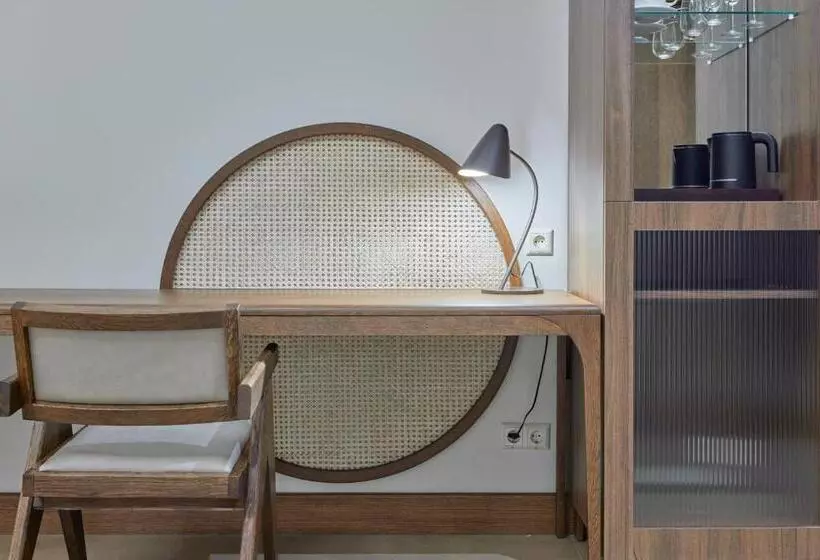 Quarto standard, Neringa