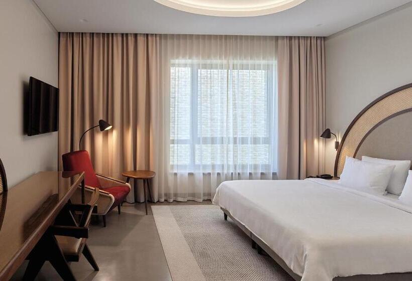 اتاق استاندارد, Neringa