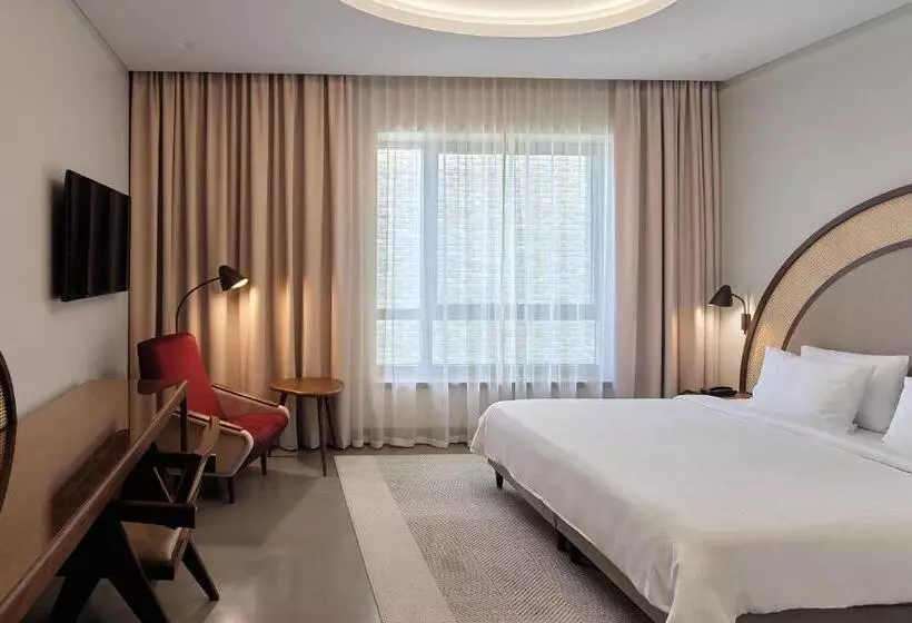 Quarto standard, Neringa