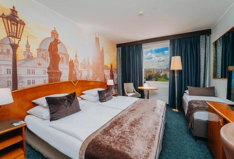 Номер Стандарт, Plaza Prague Hotel Czech Leading Hotels