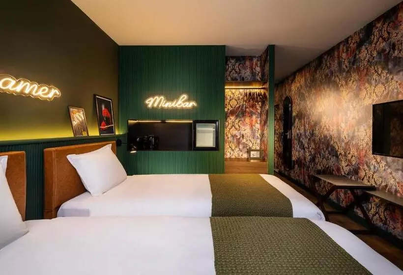 Quarto deluxe, Rila Hotel Sofia