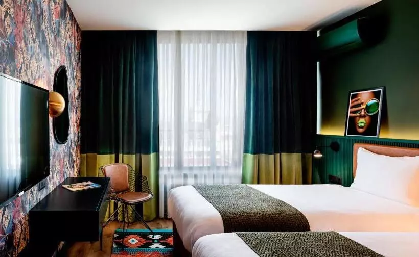 Quarto deluxe, Rila Hotel Sofia