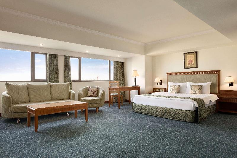 Quarto Quádruplo Estandar, Santa Costanza By Omnia Hotels