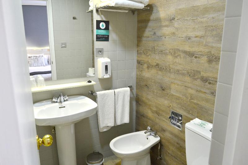 اتاق استاندارد با تخت دوبل, Union Square Plaza