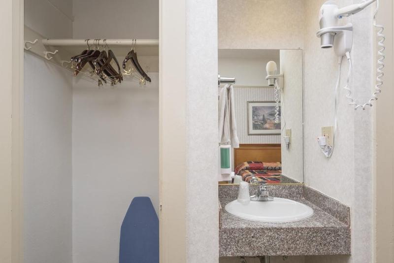 اتاق استاندارد, Union Square Plaza