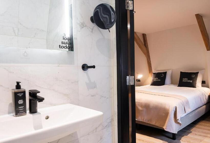 Quarto Comfort, Limehome Amsterdam Leidsekruisstraat