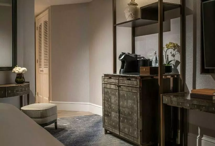 اتاق لوکس, Four Seasons Hotel Singapore