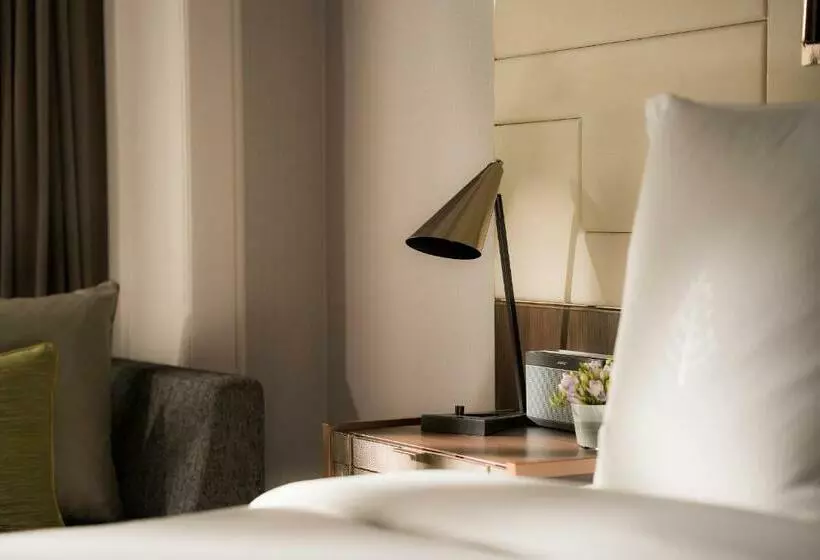اتاق استاندارد با چشم‌انداز, Four Seasons Hotel Singapore