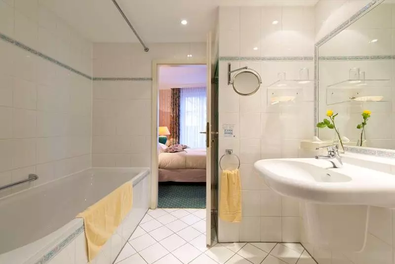 Suite Junior, Am Schlosspark