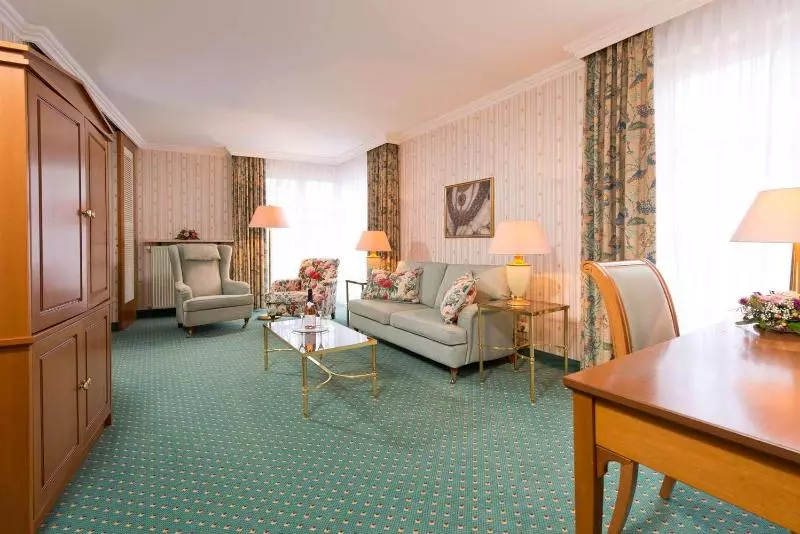 Suite Junior, Am Schlosspark