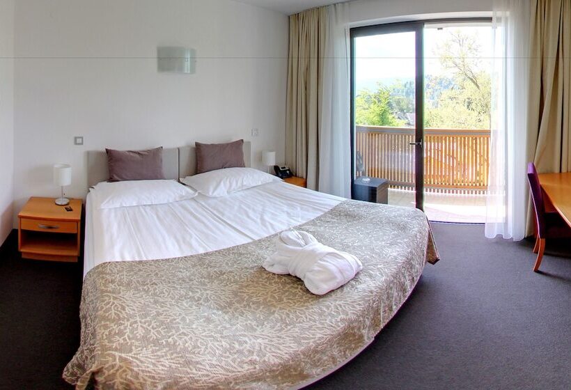 اتاق استاندارد, Astoria Superior