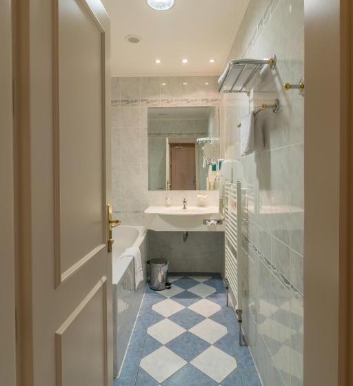 スーペリアールーム, Ensana Hotel Pacifik